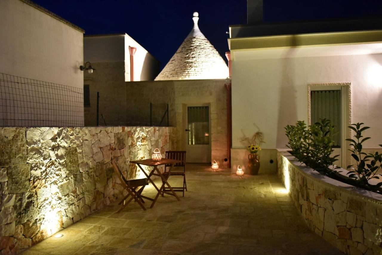 Trulli Dal Sole Alla Luna Villa Martina Franca Exteriör bild